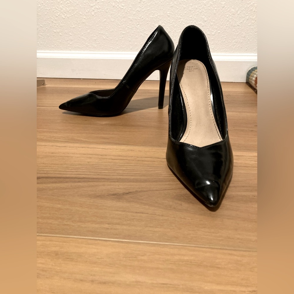 Zara Trafaluc 4” heels size 9 1/2
